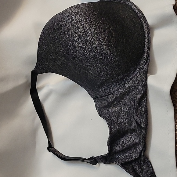 Victoria's Secret 38 DD Charcoal Bra - Picture 8 of 8